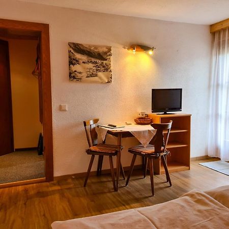 Haus Daheim Bed & Breakfast Berwang Ngoại thất bức ảnh